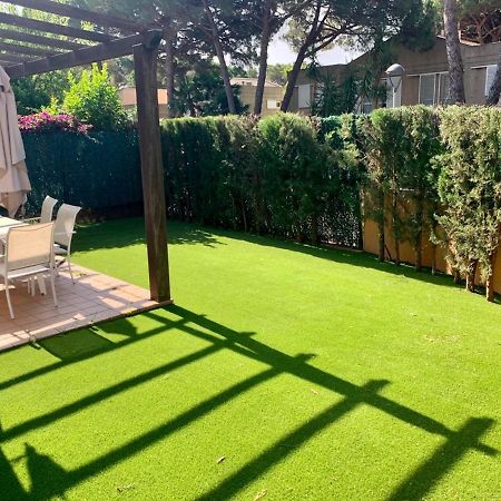 Vila Hauzify I Casa Les Penyes Sant Feliu de Guíxols Exteriér fotografie